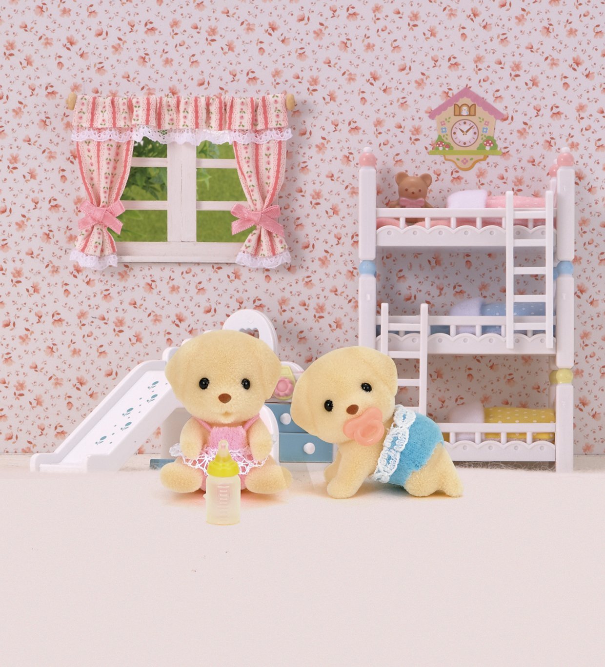 Набор "Лабрадоры-двойняшки" из серии «Sylvanian Families»